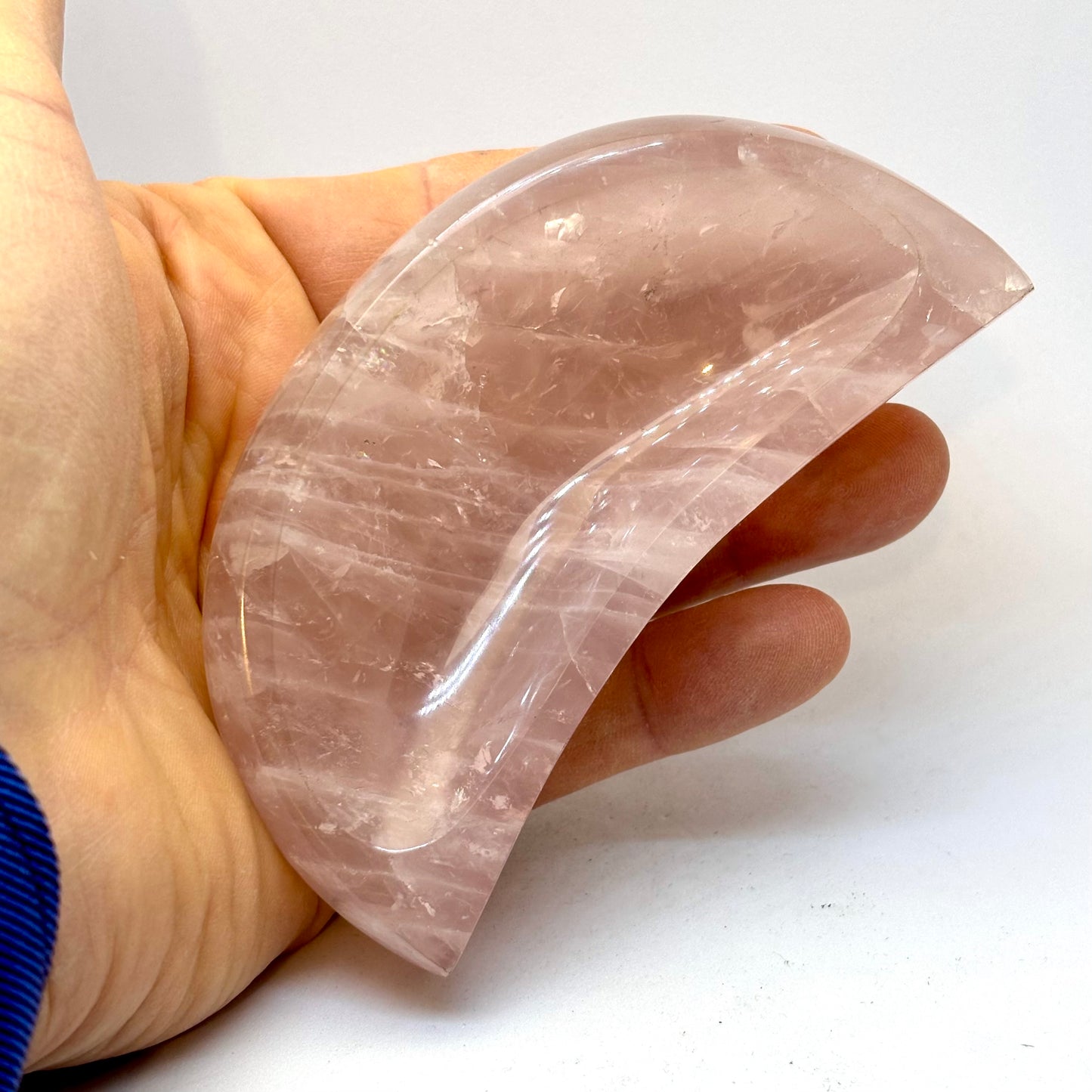 Måneformet skål Rosakvarts 11 cm Måneformet skål Rosakvarts 11 cm