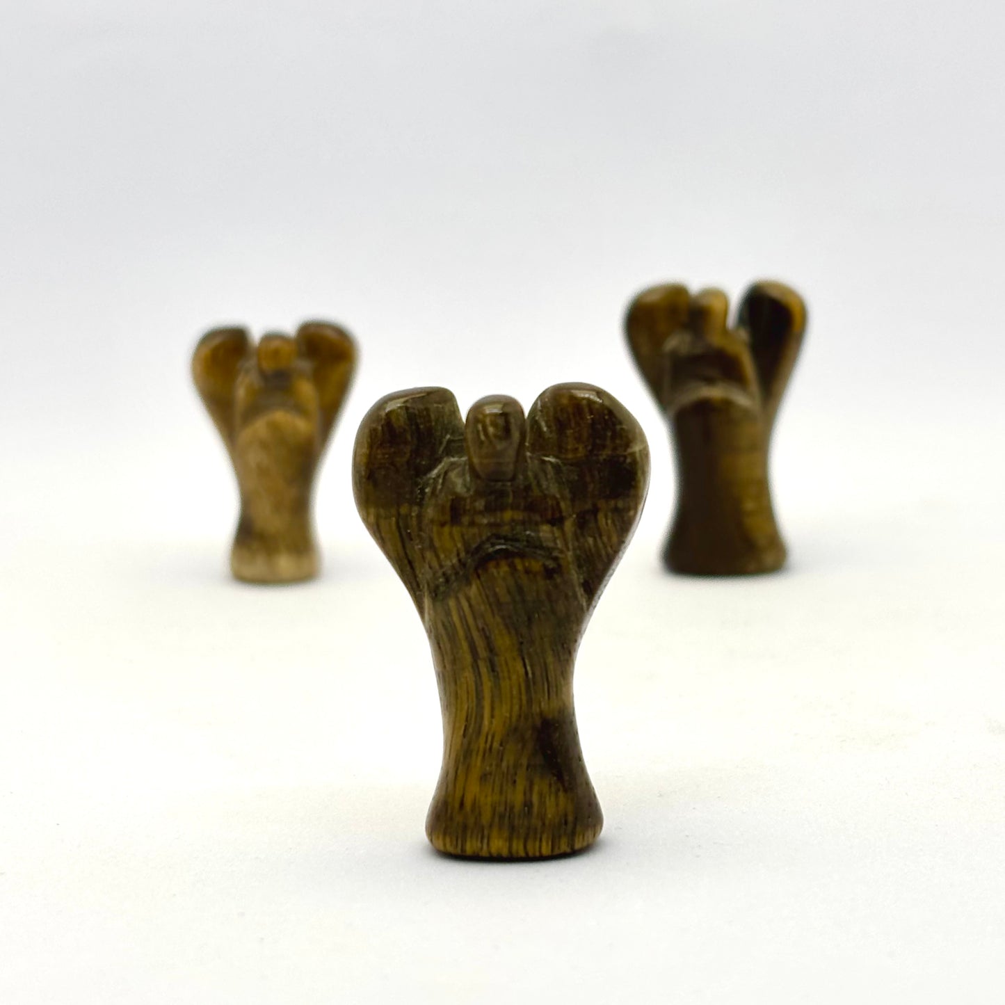 Tigerøje engel - 3 cm Tigerøje engel - 3 cm