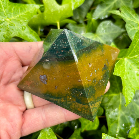 Billede af Ocean Jaspis pyramide 7,5 x 5,5 cm