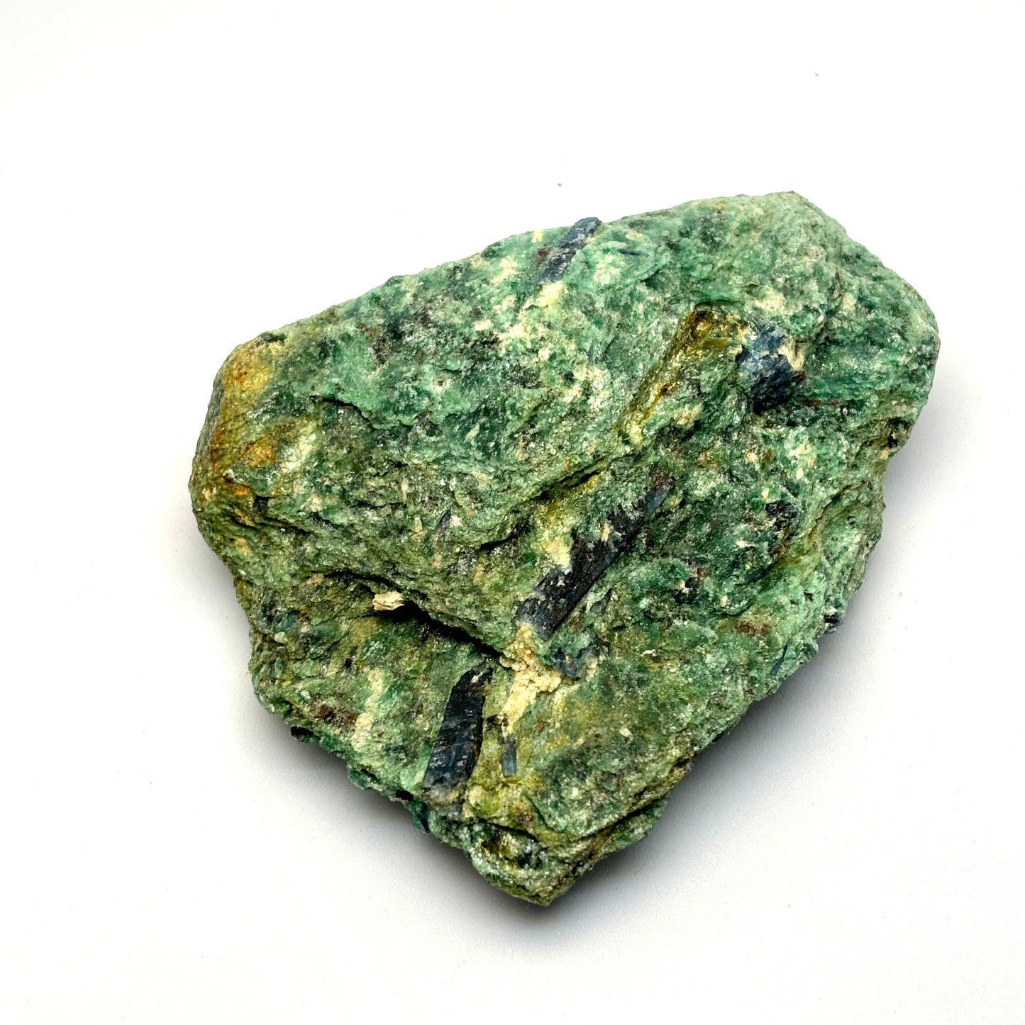 Kyanit i fuchsit 10,5 cm | nr. 3 Kyanit i fuchsit 10,5 cm | nr. 3