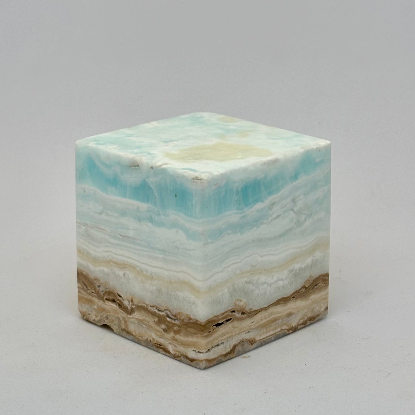 Caribisk Calcit kube - 5 cm Caribisk Calcit kube - 5 cm