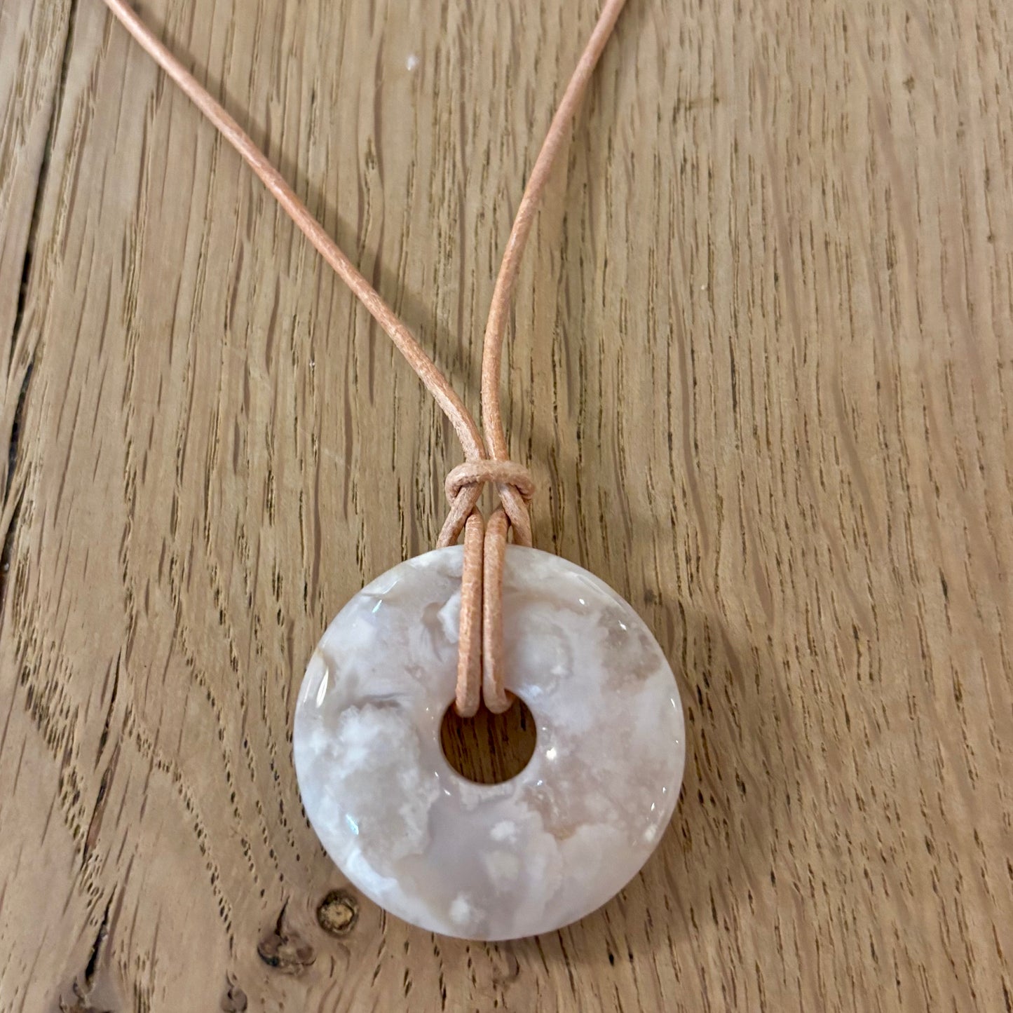 Cherry Blossom halskæde - Pi nr 3 Cherry Blossom halskæde - Pi nr 3