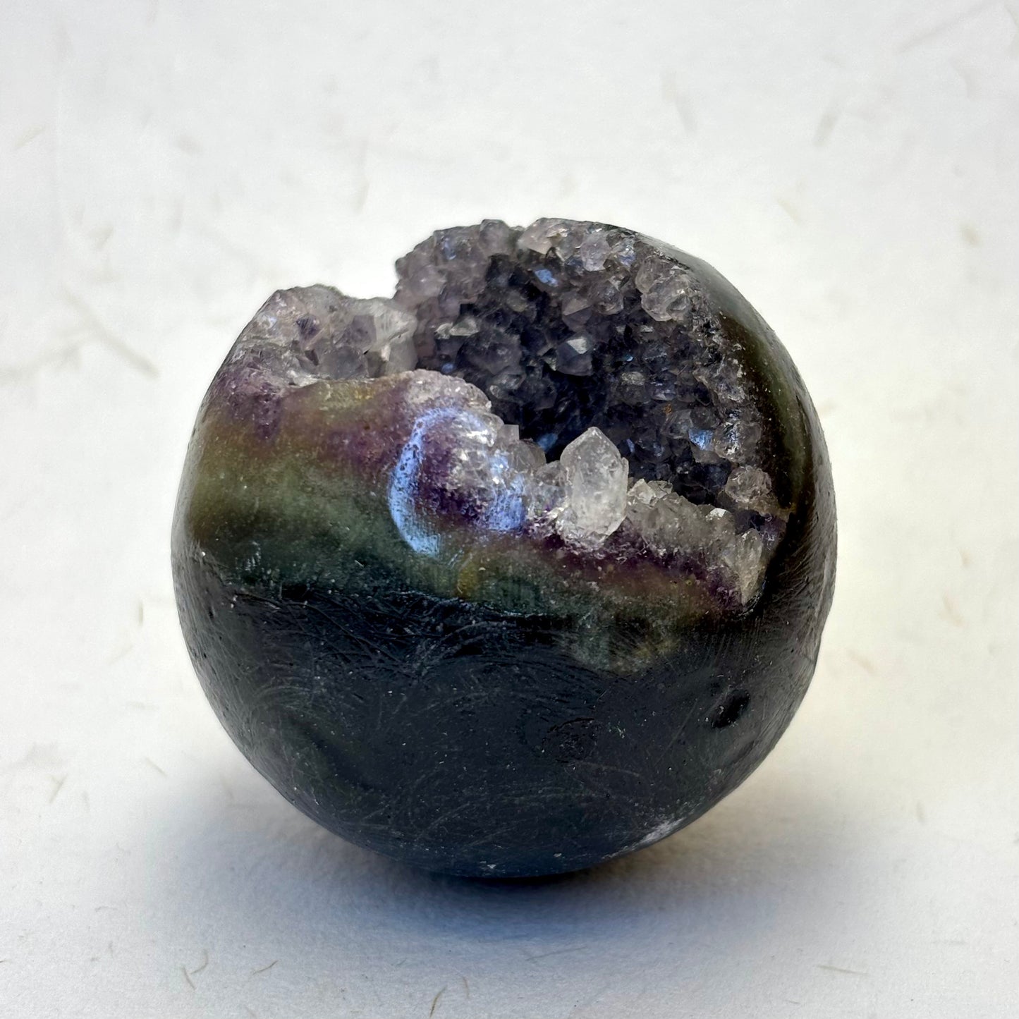 Ametyst kugle m. Grotte - 5 cm | nr. 14 Ametyst kugle m. Grotte - 5 cm | nr. 14