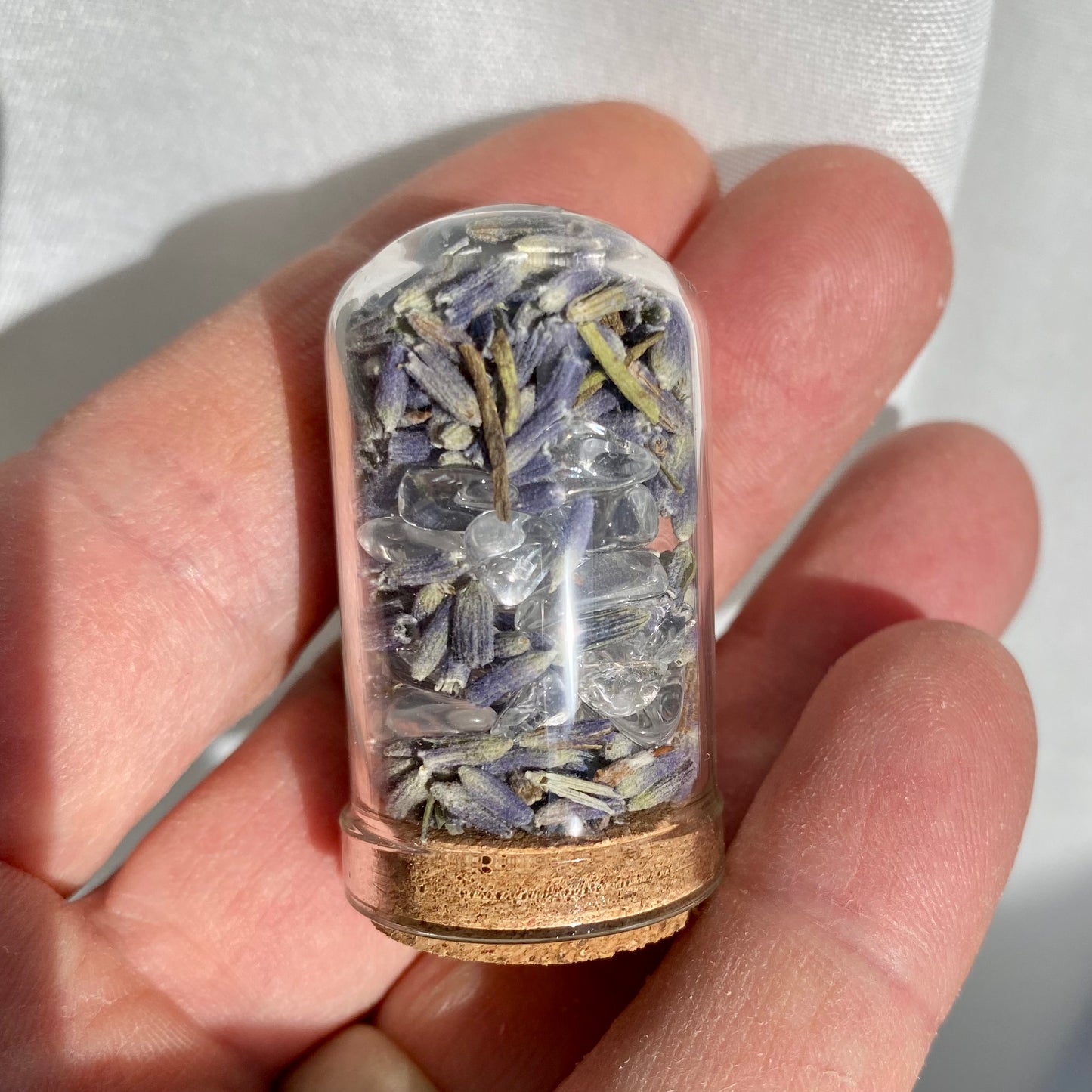 Dumortierit kvarts spids / AA kvarts / lavendel Dumortierit kvarts spids / AA kvarts / lavendel