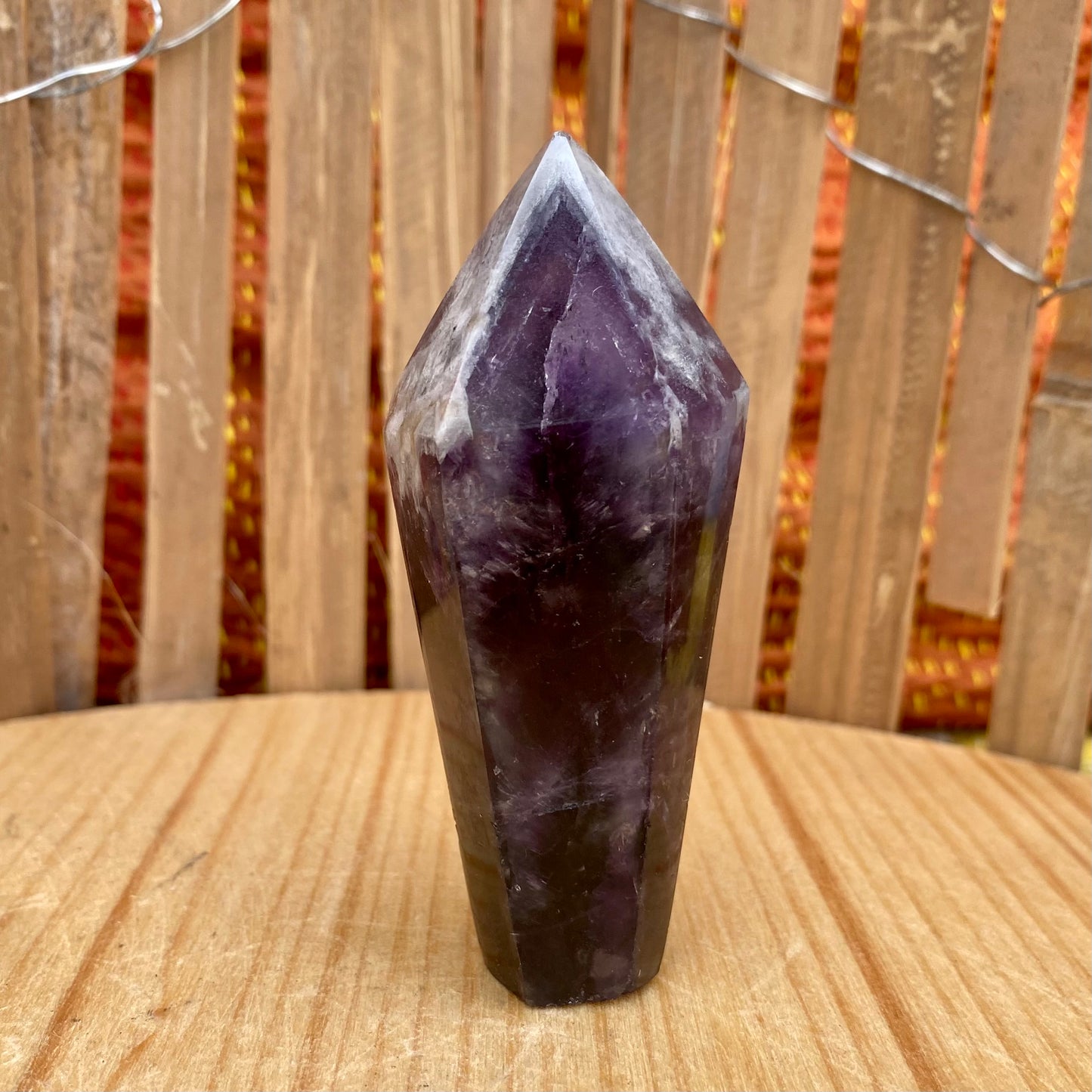 Mørkt Ametyst Chevron tårn 8 cm Mørkt Ametyst Chevron tårn 8 cm