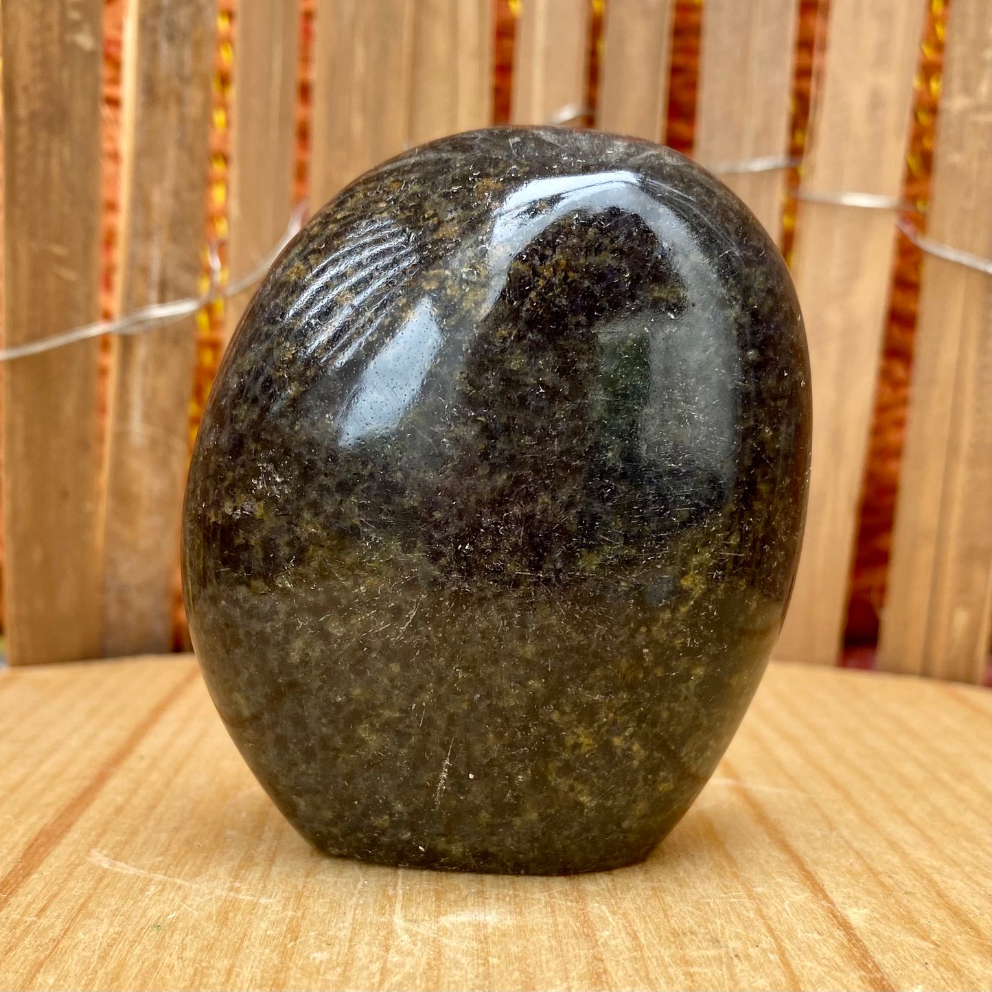 Iolith vandsafir freeform - 7 cm Iolith vandsafir freeform - 7 cm