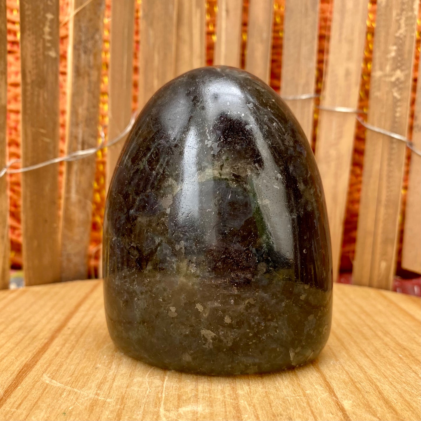 Iolith vandsafir freeform - 8 cm Iolith vandsafir freeform - 8 cm
