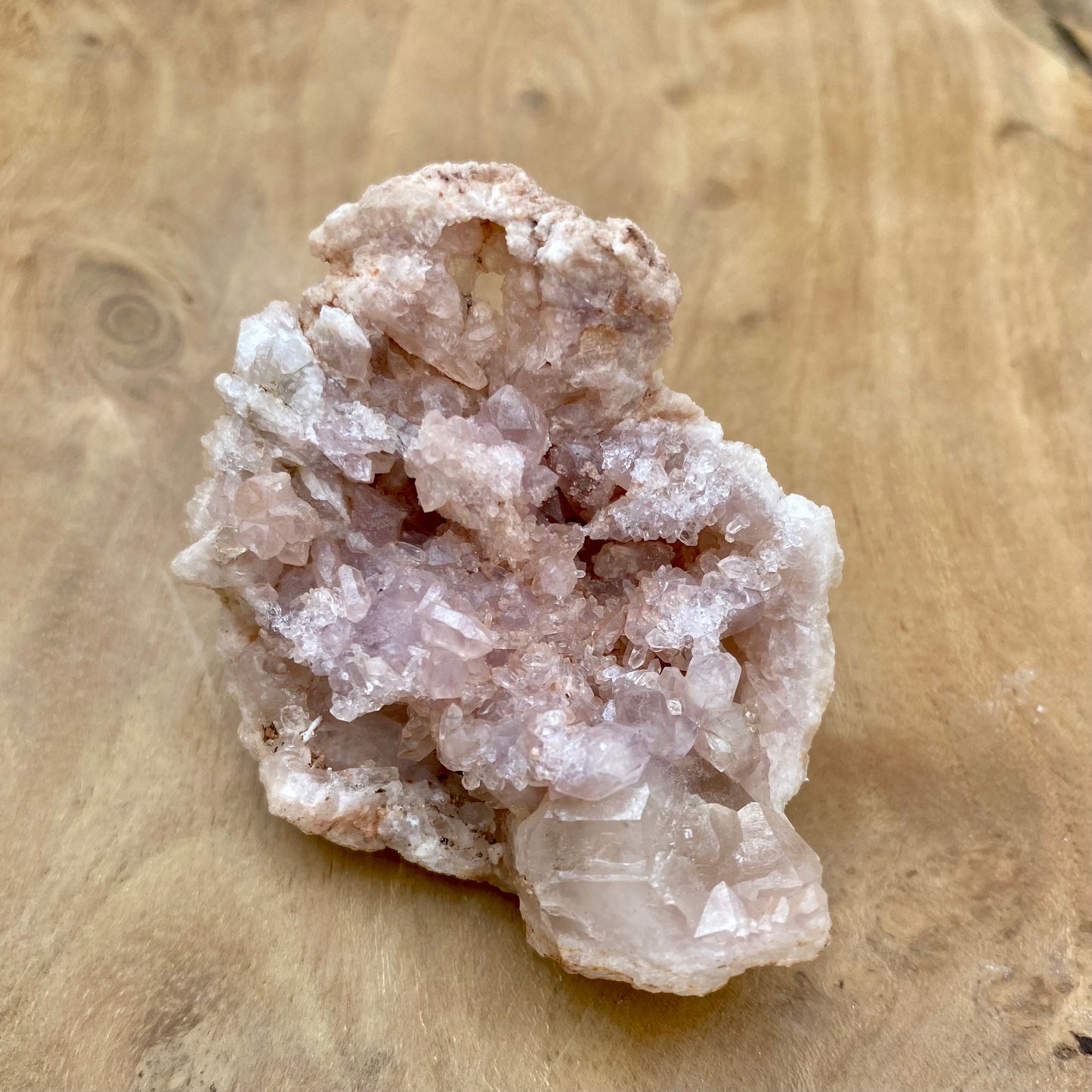 Pink Ametyst geode stykke - 20 Pink Ametyst geode stykke - 20