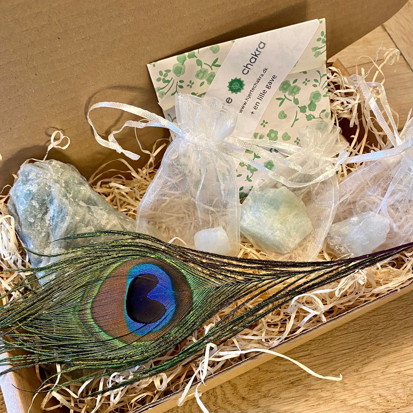 Krystalkombination - akvamarin variationer Krystalkombination - akvamarin variationer