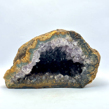 Naturlig ametyst grotte fra Zululand SA 13,5 cm | nr. 4