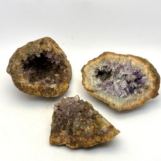 Billede af 3 ametyst geoder fra Zululand SA 5-7 cm | nr 9