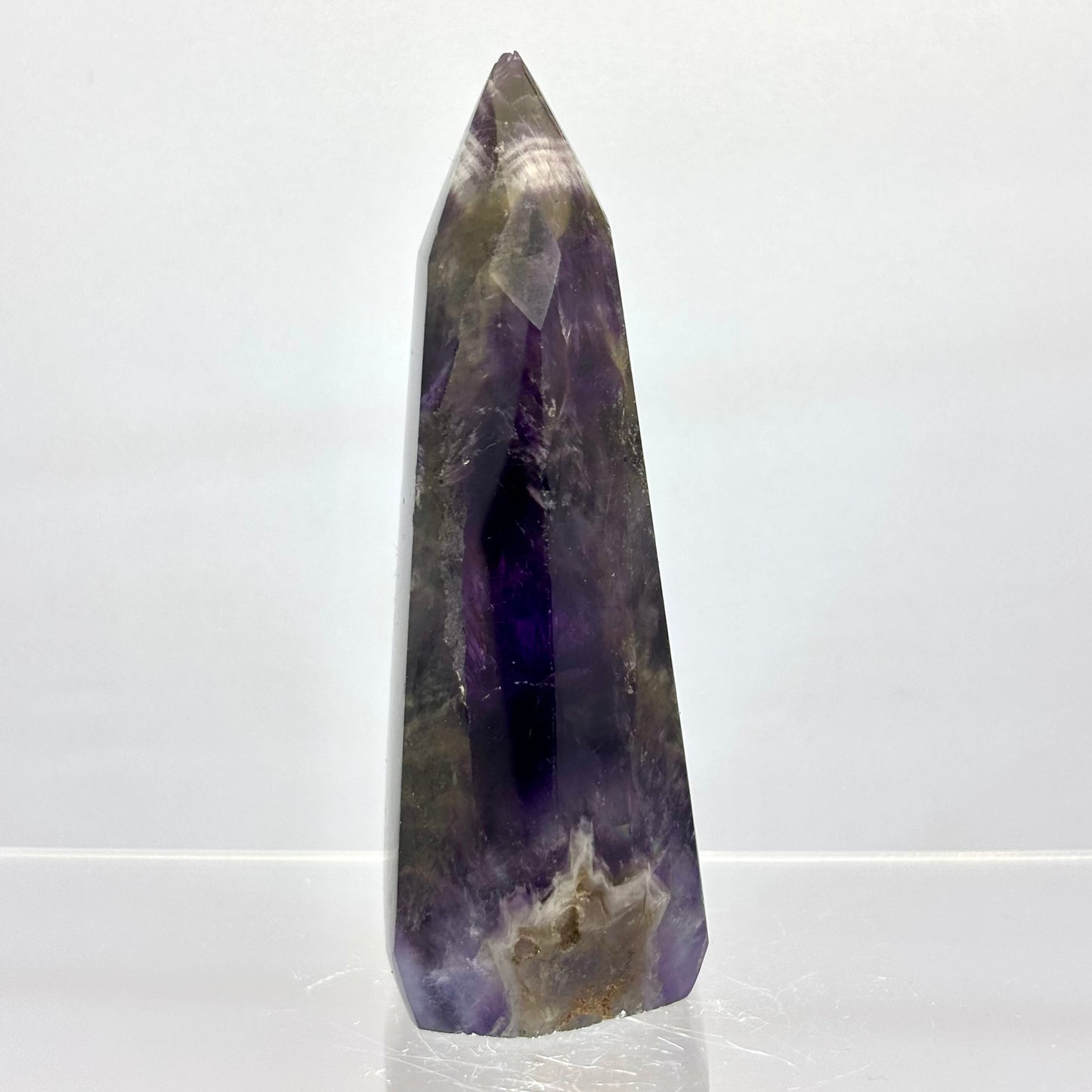 Mørk ametyst spids 8,2 cm - poleret | nr. 11 Mørk ametyst spids 8,2 cm - poleret | nr. 11