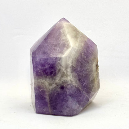 Amethyst Chevron Turm 8,5 cm