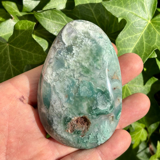 Billede af Krom Chalcedon palmstone | 9 cm nr 2