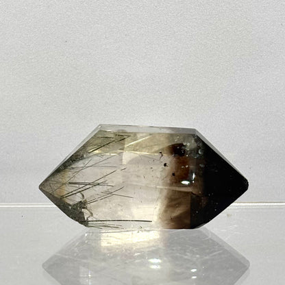 Mini Bjergkrystal dob. spids m. Inklusioner 4,1 cm | nr. 7