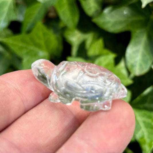 Billede af Krystal skildpadde | håndskåret klar Himalaya Bjergkrystal | 4 cm