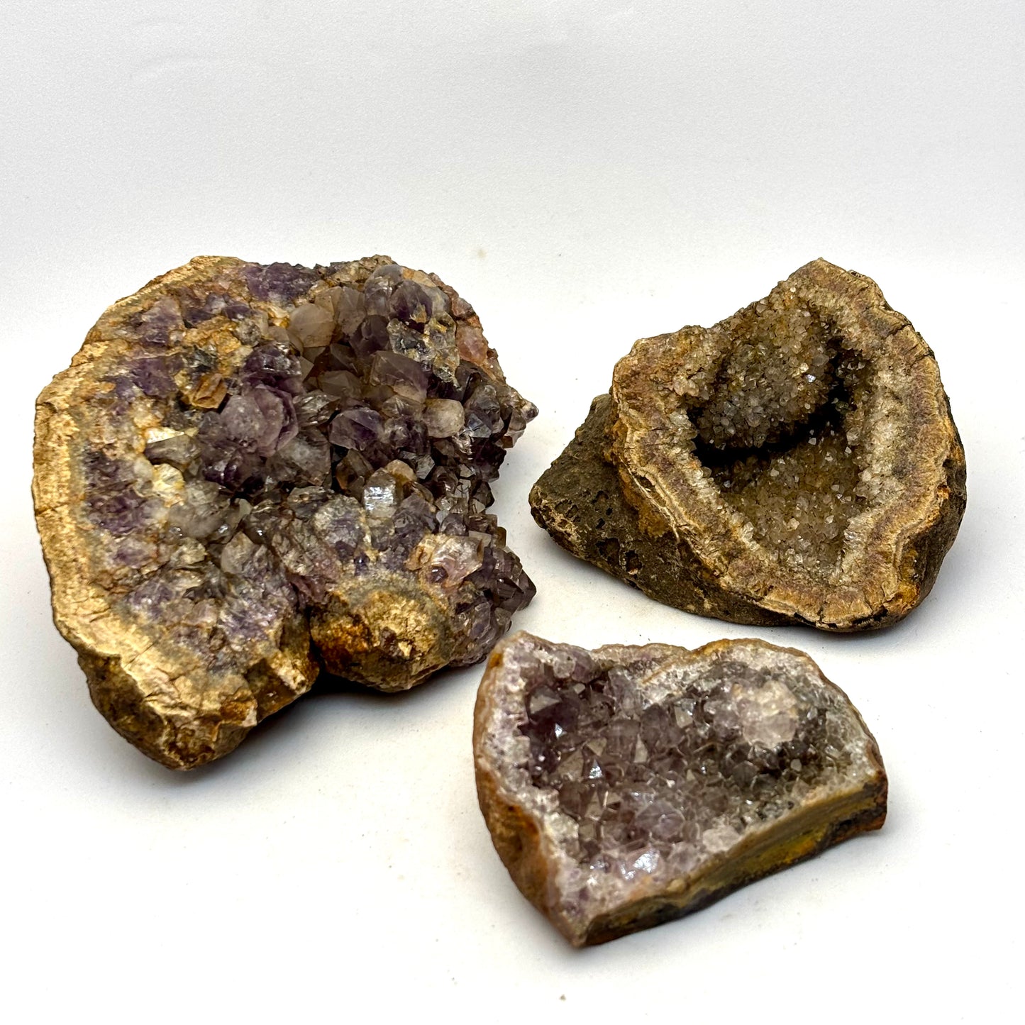 3 ametyst geoder fra Zululand SA 5-10 cm | nr 18 3 ametyst geoder fra Zululand SA 5-10 cm | nr 18