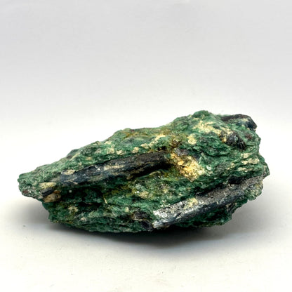 Kyanit i fuchsit 8 cm | nr. 2