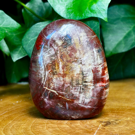 Billede af Forstenet træ skulptur 7,5 cm