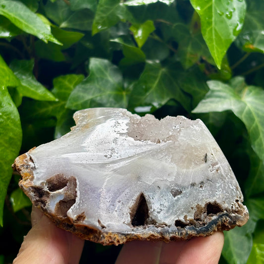 Billede af Agat og bjergkrystal geode, poleret 11 cm