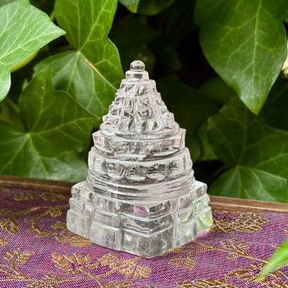 Shree Yantra | håndskåret Himalaya Bjergkrystal | mount meru | 6 cm