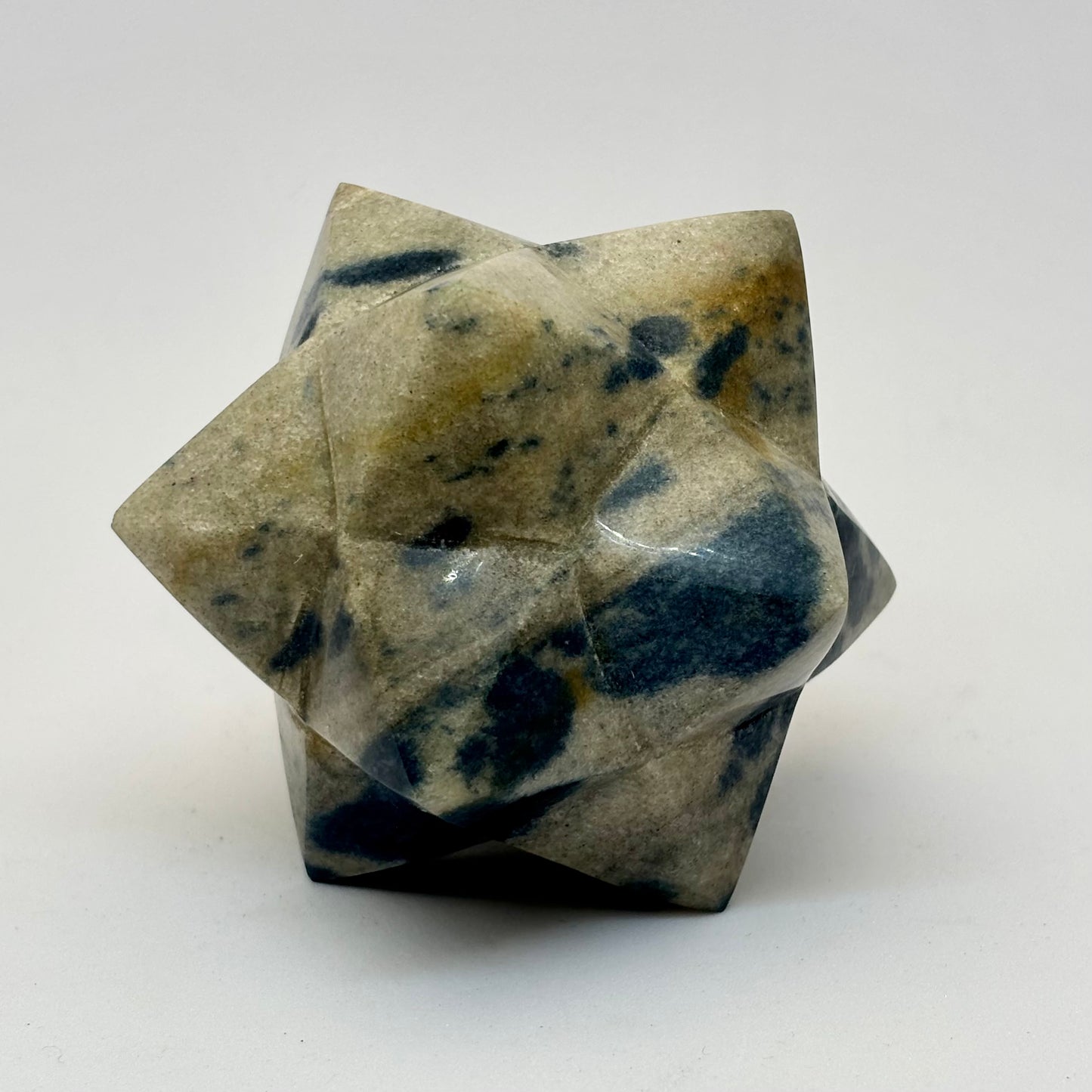 Stelleret Dodekahedron / dobbelt Merkaba blå spinel i kvarts Stelleret Dodekahedron / dobbelt Merkaba blå spinel i kvarts