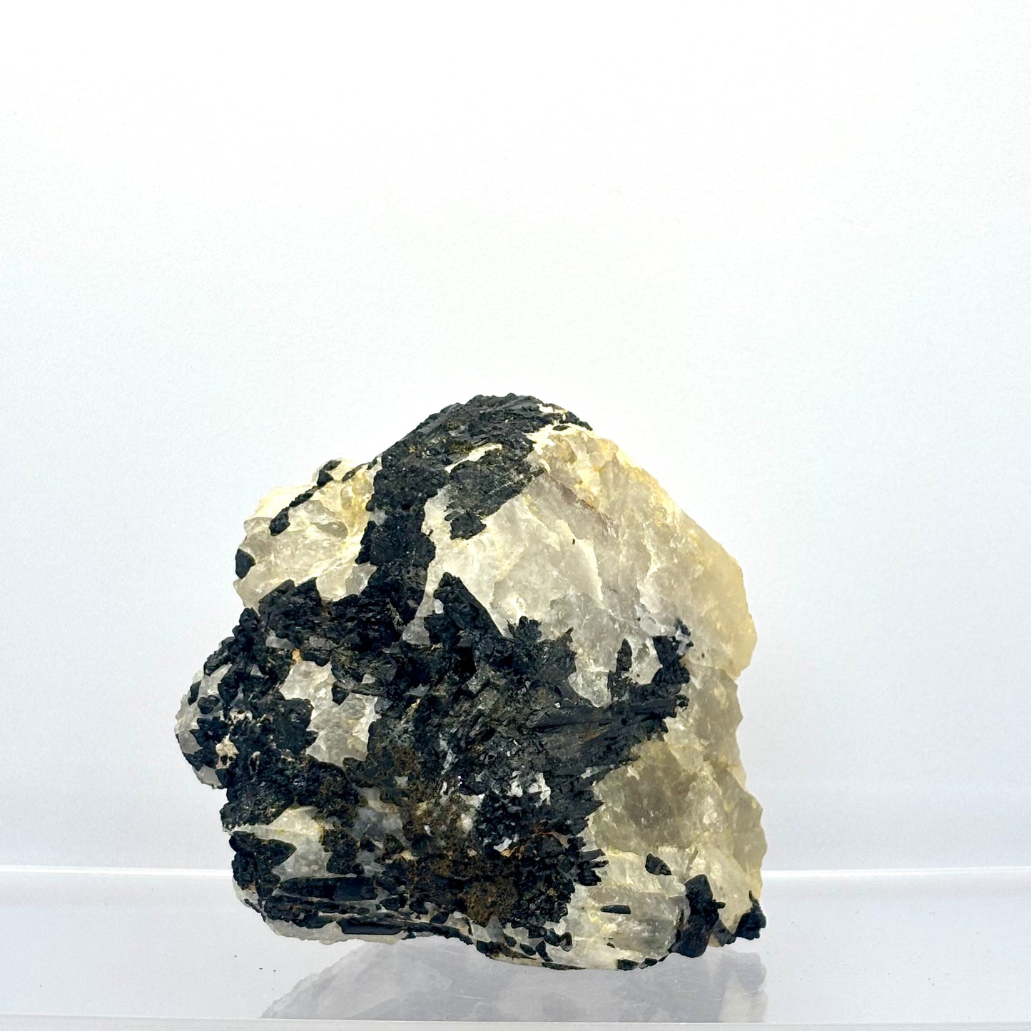 Kvarts og Turmalin, Zimbabwe 8 cm | nr. 5 Kvarts og Turmalin, Zimbabwe 8 cm | nr. 5