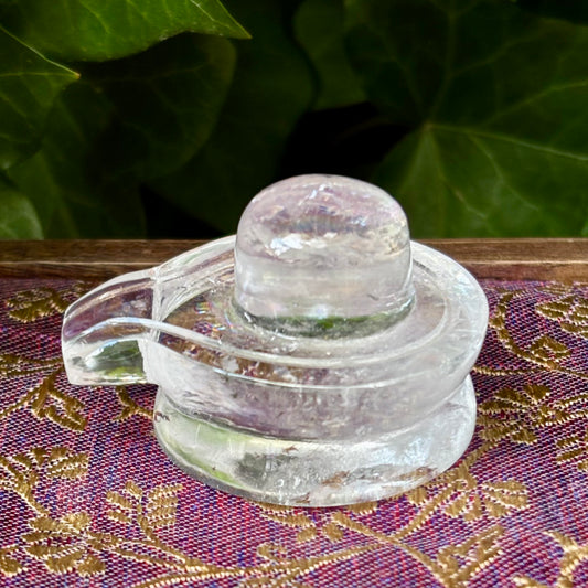 Billede af Shiva Linga regnbue | håndskåret Himalaya Bjergkrystal | 3,3 cm