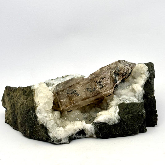 Billede af Brandberg bjergkrystal ametyst dobbelt termineret i matrix 13 cm | nr. 1