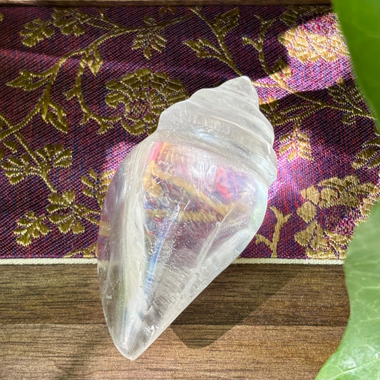 Billede af Rituel konkylie | håndskåret Himalaya Bjergkrystal | 8 cm