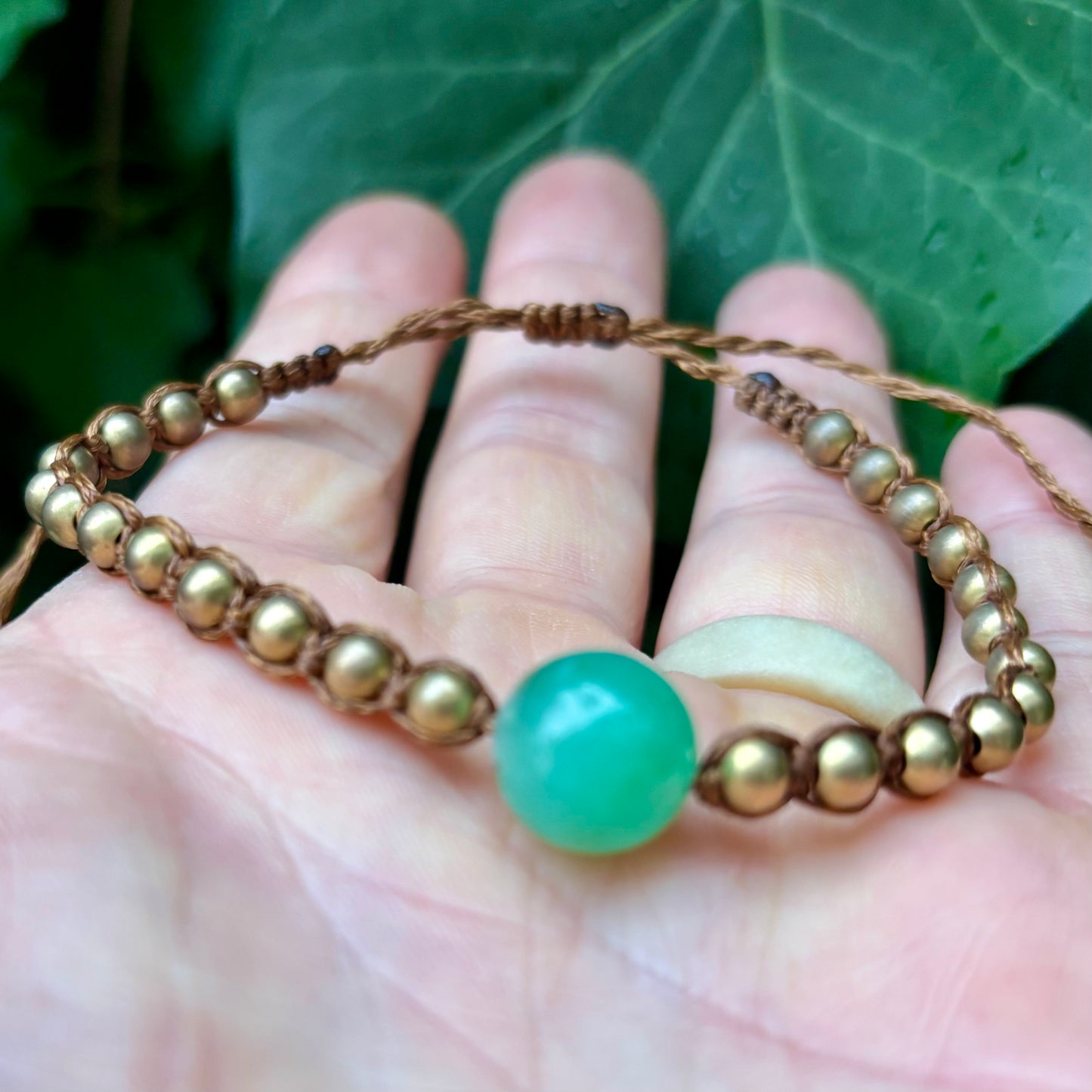 Chrysopras og messing armbånd | mand Chrysopras og messing armbånd | mand