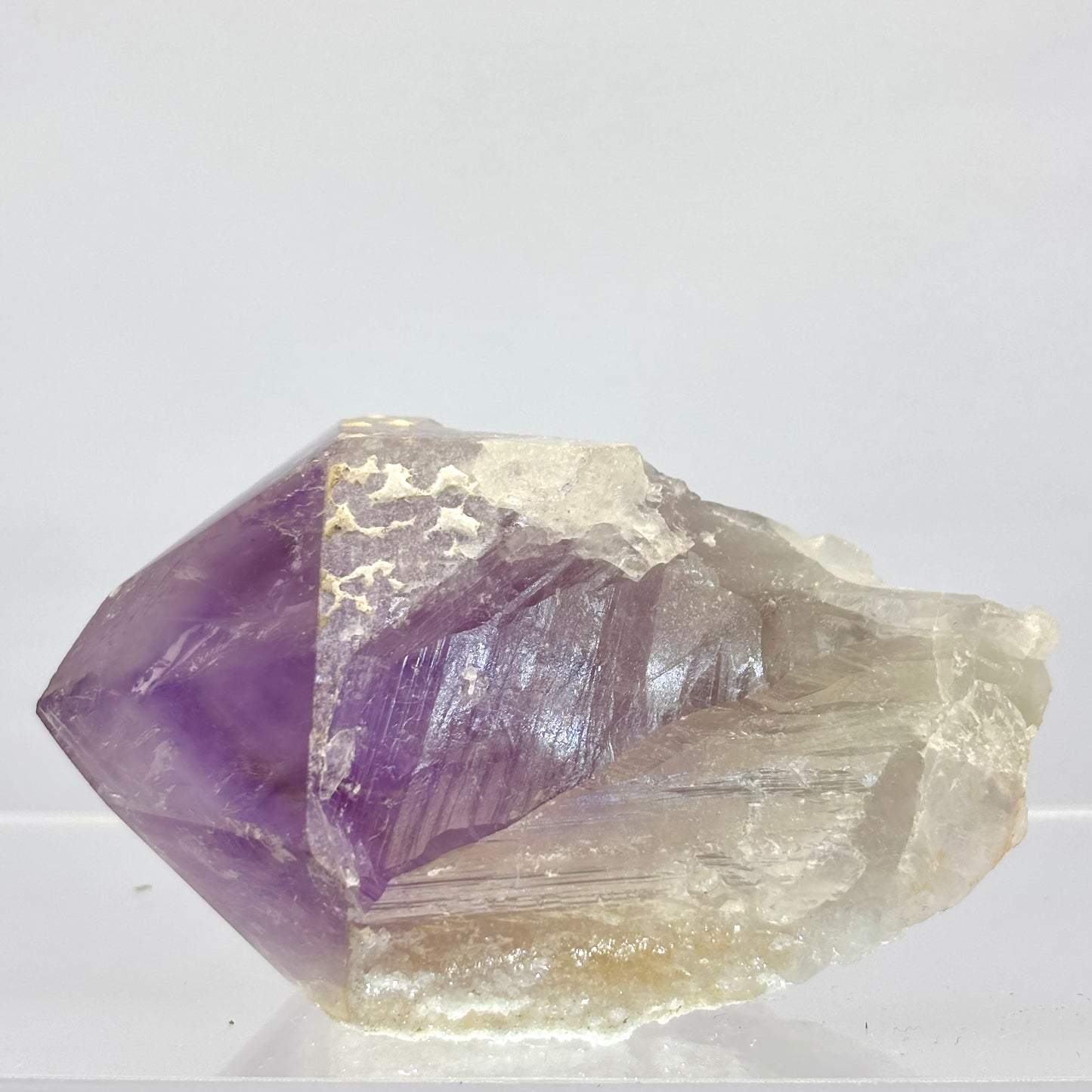 Jacaranda ametyst spids 8 cm m. Fantom - poleret top | nr. 5 Jacaranda ametyst spids 8 cm m. Fantom - poleret top | nr. 5