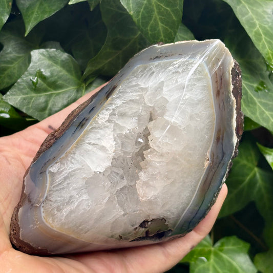 Billede af Agat og bjergkrystal geode, poleret 12 cm