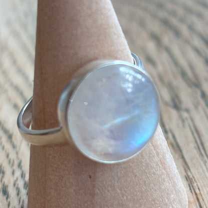 Moonstone fingerring -  Sølv og månesten | unika nr. 3