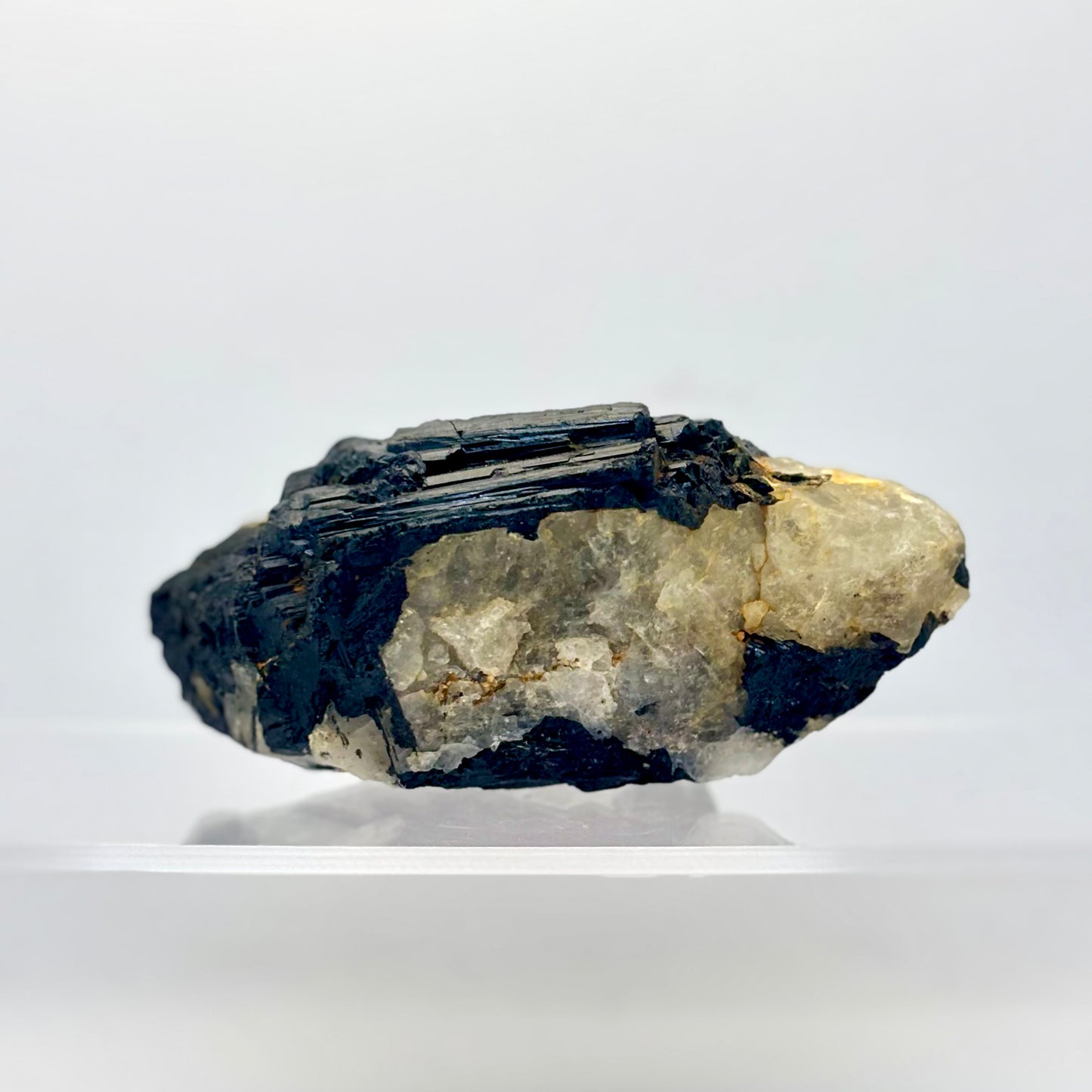 Kvarts og Turmalin, Zimbabwe 10 cm | nr. 2 Kvarts og Turmalin, Zimbabwe 10 cm | nr. 2