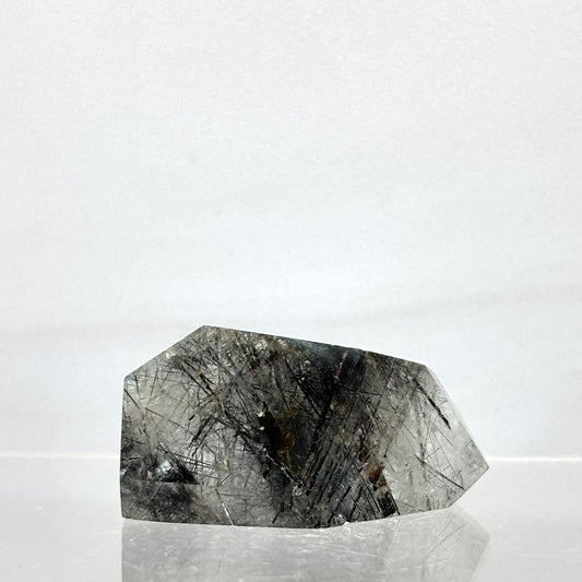 Billede af Bjergkrystal spids m. Turmalin 4,4 cm | nr. 9