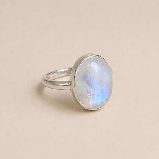Billede af Moonstone fingerring -  Sølv og månesten | unika nr. 2