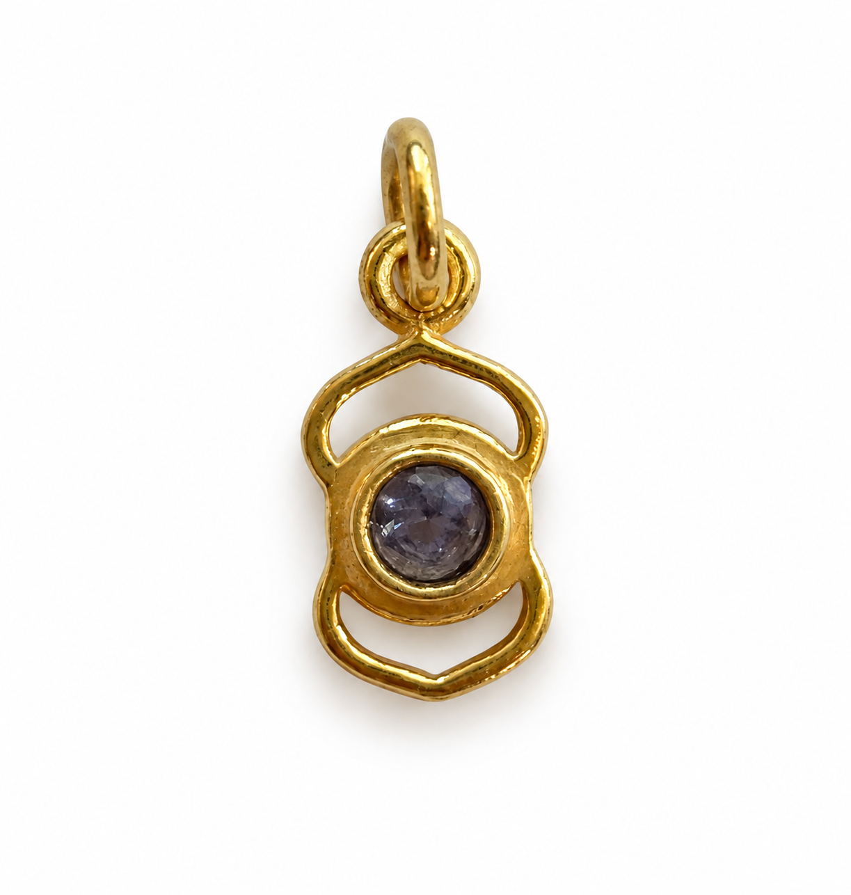 Iolit pande chakra charm – 18k forgyldt sølv vedhæng Iolit pande chakra charm – 18k forgyldt sølv vedhæng