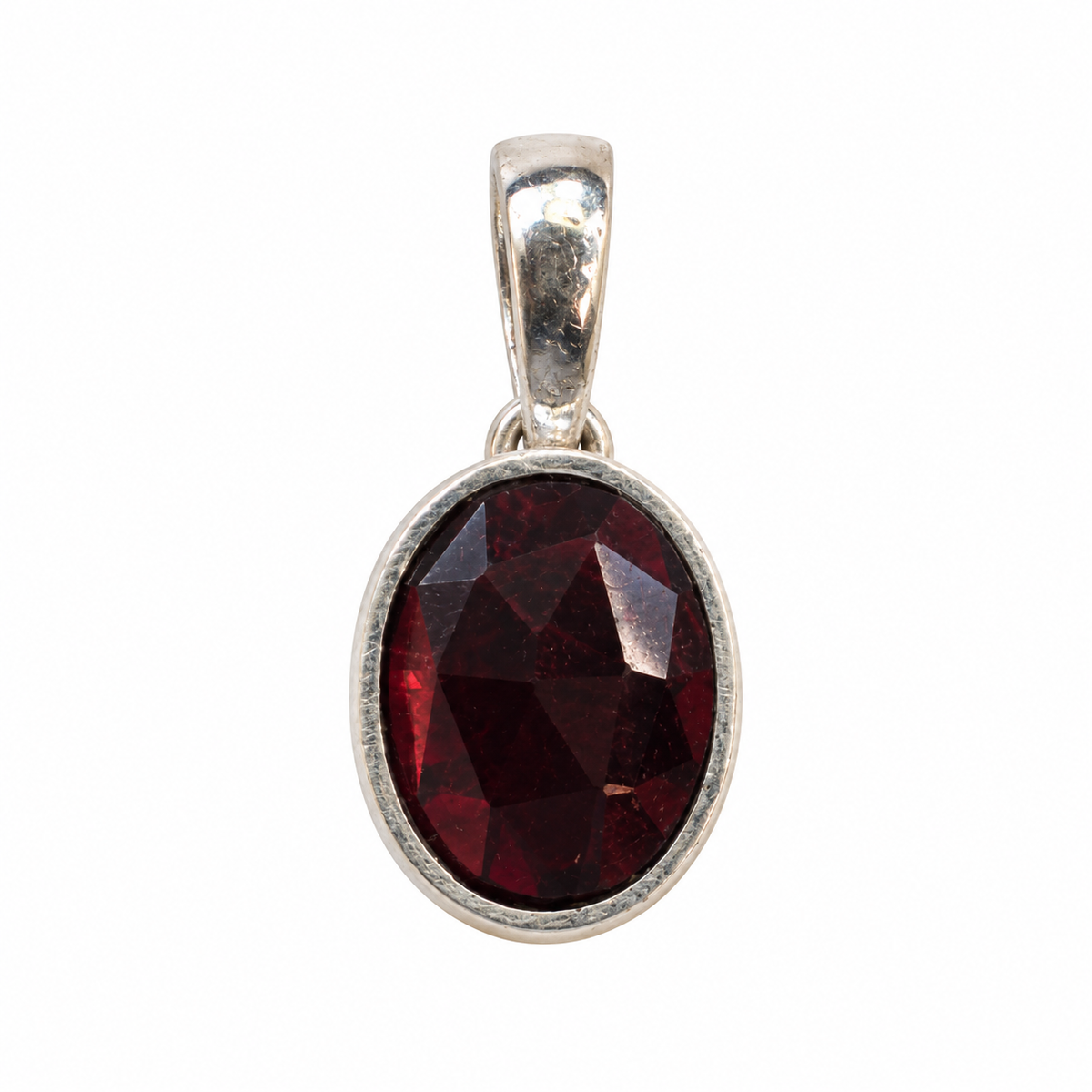 Garnet Rose cut charm – 925 sølv vedhæng Garnet Rose cut charm – 925 sølv vedhæng