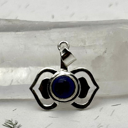 Pande Chakra vedhæng | 925 Sterling Sølv og lapis lazuli
