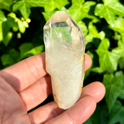 Bjergkrystal spids, ultra klar, og gylden 8,5 cm